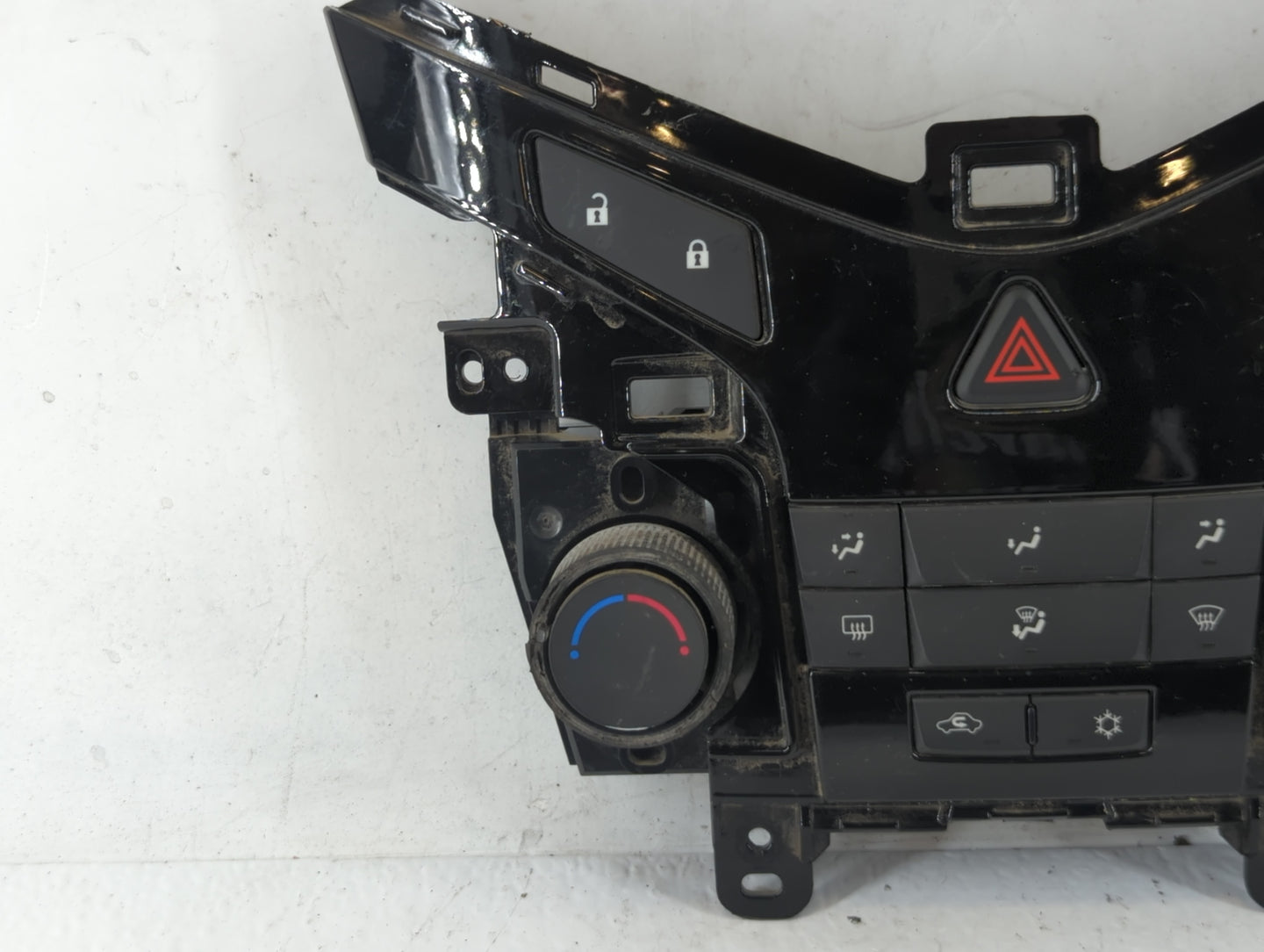 2011-2012 Chevrolet Cruze Climate Control Module Temperature AC/Heater Replacement P/N:95017054 Fits Fits 2011 2012 OEM Used