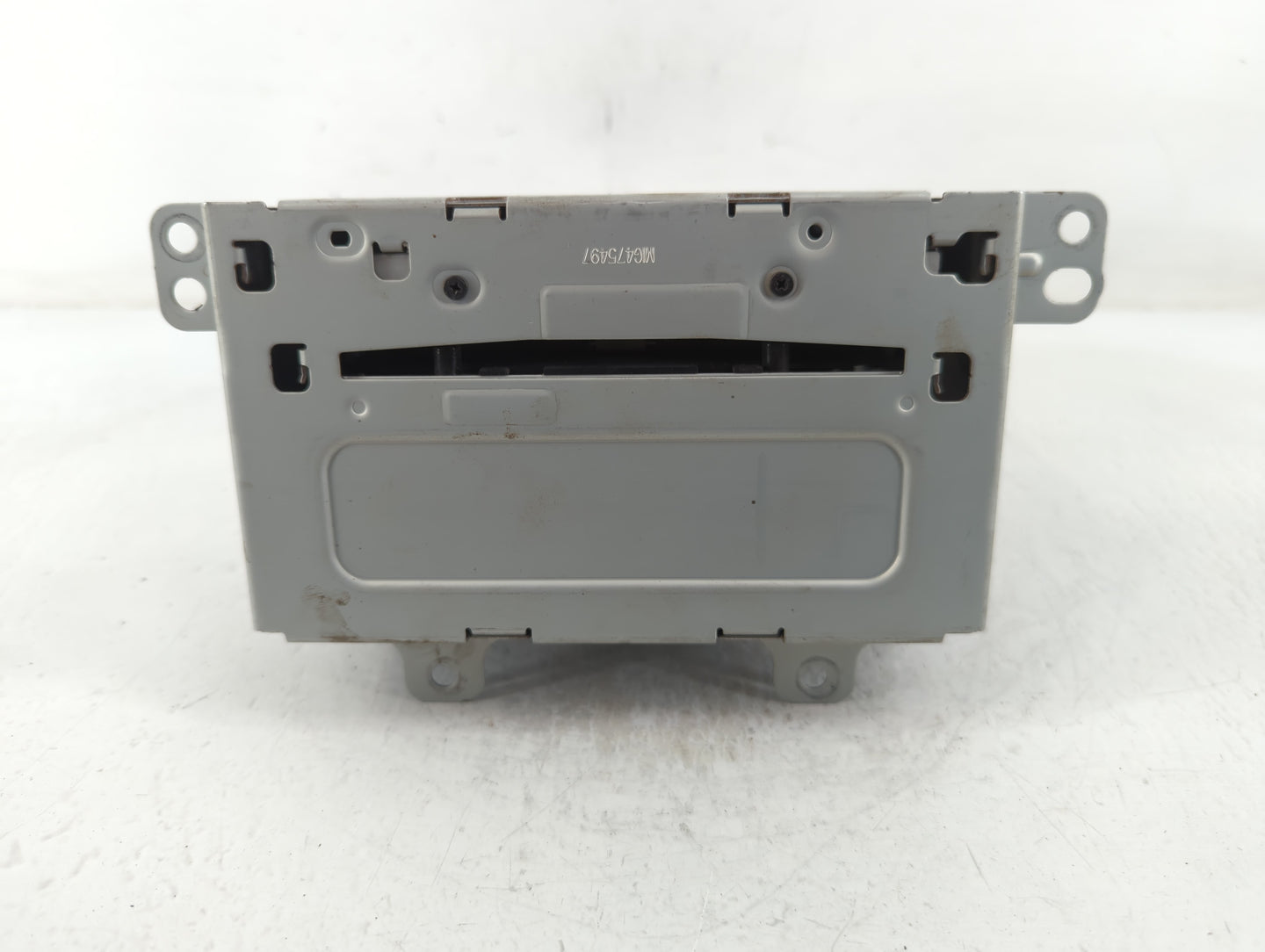 2011-2012 Chevrolet Cruze Radio AM FM Cd Player Receiver Replacement P/N:22870781 Fits Fits 2010 2011 2012 OEM Used Auto Par