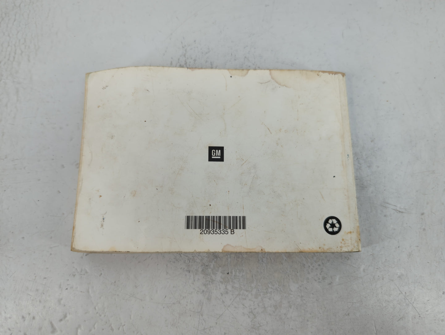 2012 Chevrolet Cruze Owners Manual Book Guide P/N:20935335 B OEM Used Auto Parts - Oemusedautoparts1.com