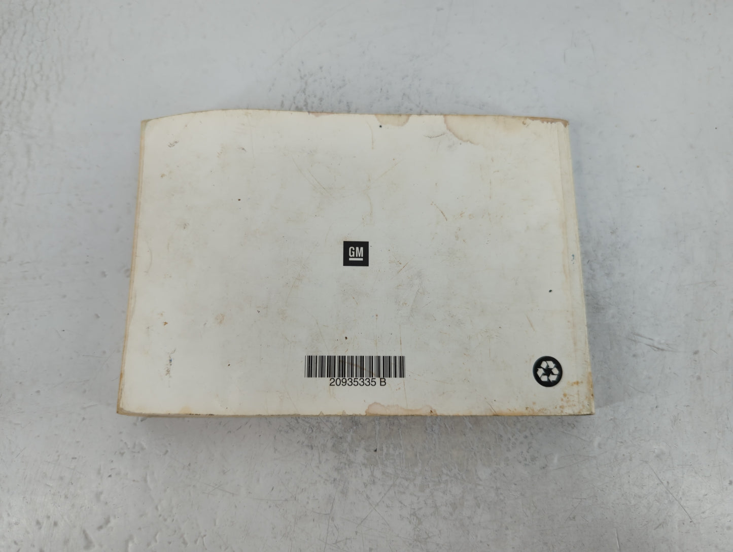 2012 Chevrolet Cruze Owners Manual Book Guide P/N:20935335 B OEM Used Auto Parts - Oemusedautoparts1.com