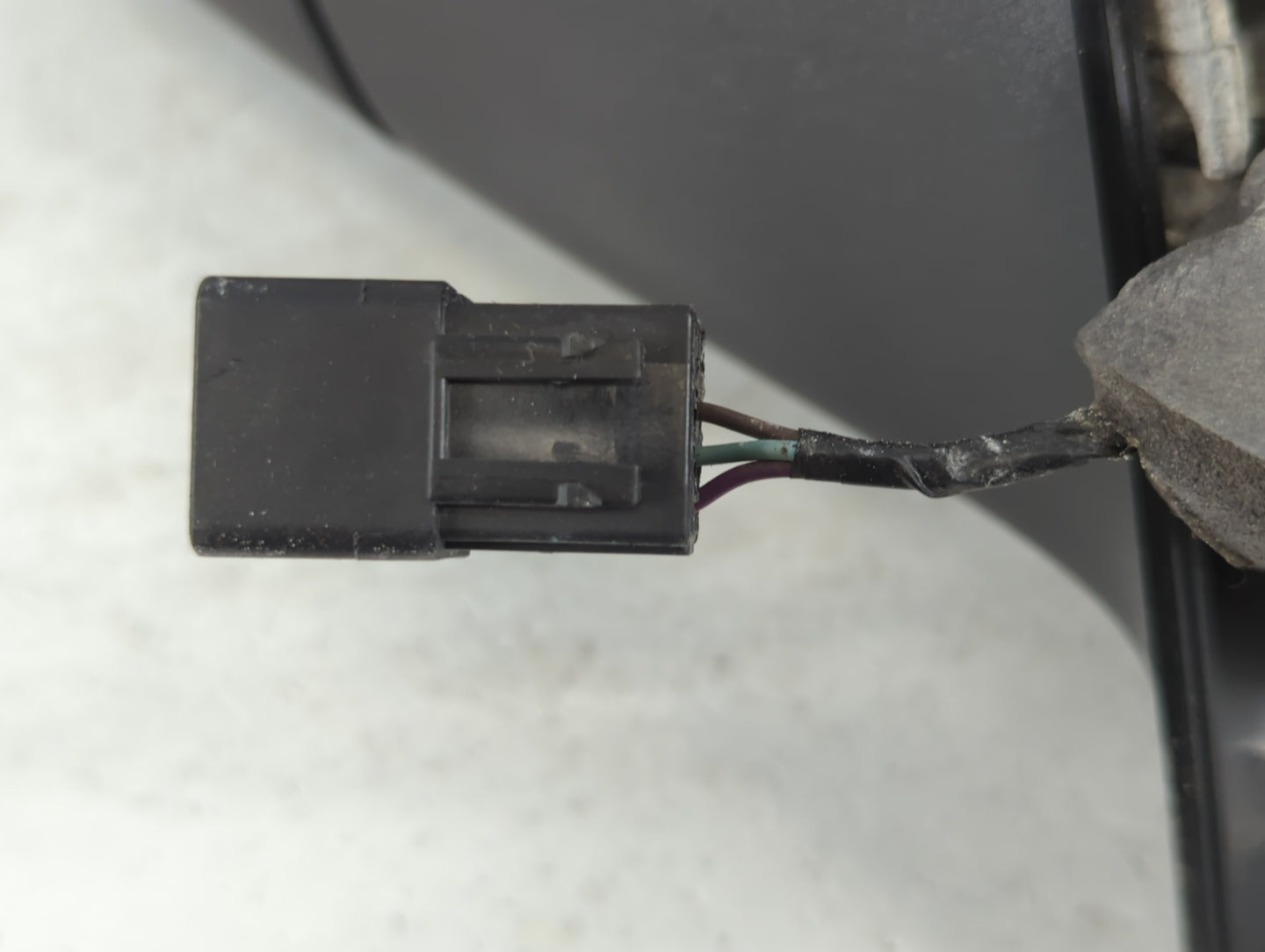 2011-2016 Chevrolet Cruze Driver Side View Mirror - Left Door Mirror OEM Used - Oemusedautoparts1.com