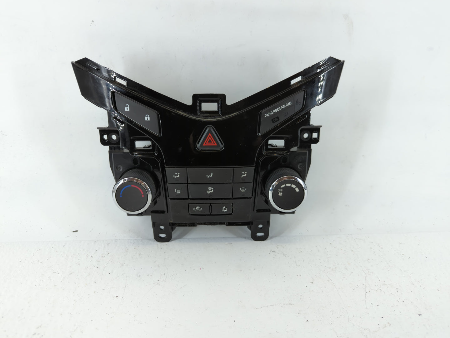 2011-2012 Chevrolet Cruze Climate Control Module Temperature AC/Heater Replacement P/N:95017054 Fits Fits 2011 2012 OEM Used