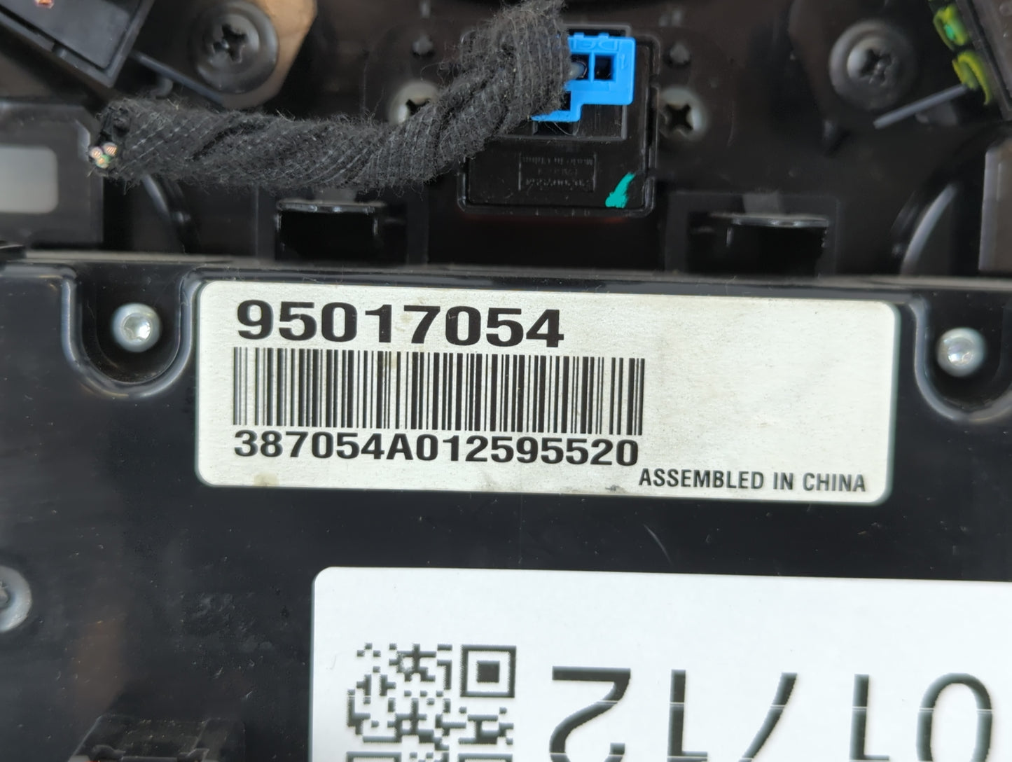 2011-2012 Chevrolet Cruze Climate Control Module Temperature AC/Heater Replacement P/N:95017054 Fits Fits 2011 2012 OEM Used