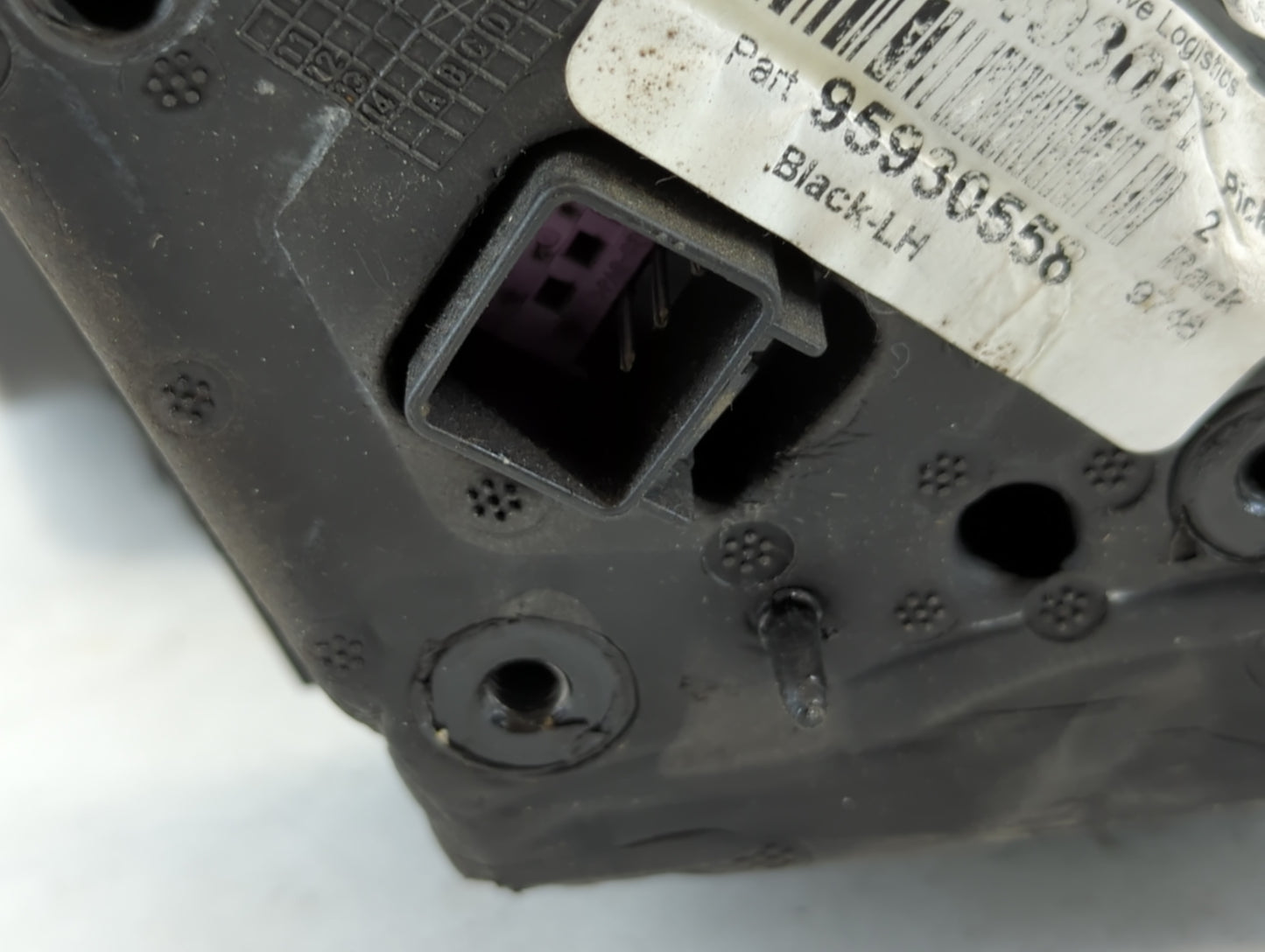 2011-2016 Chevrolet Cruze Driver Side View Mirror - Left Door Mirror OEM Used - Oemusedautoparts1.com