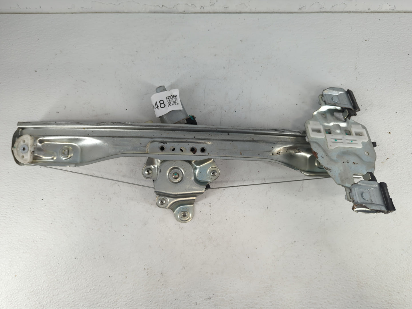 2011-2012 Chevrolet Cruze Window Regulator Right Passenger Rear - Oemusedautoparts1.com