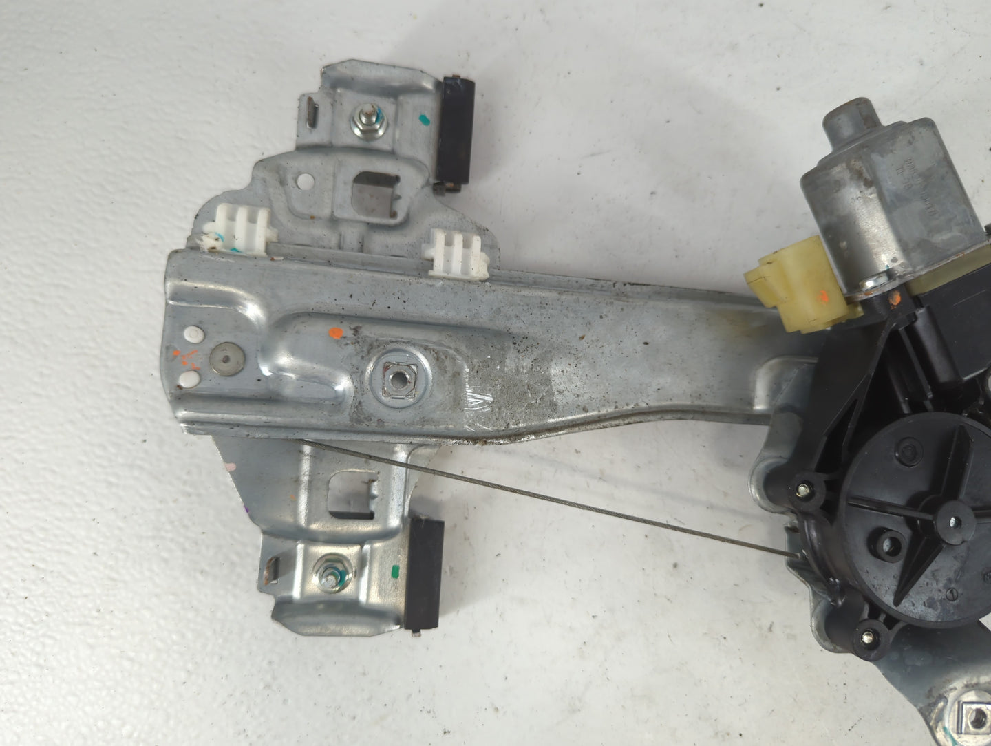 2011-2012 Chevrolet Cruze Window Regulator Right Passenger Rear - Oemusedautoparts1.com