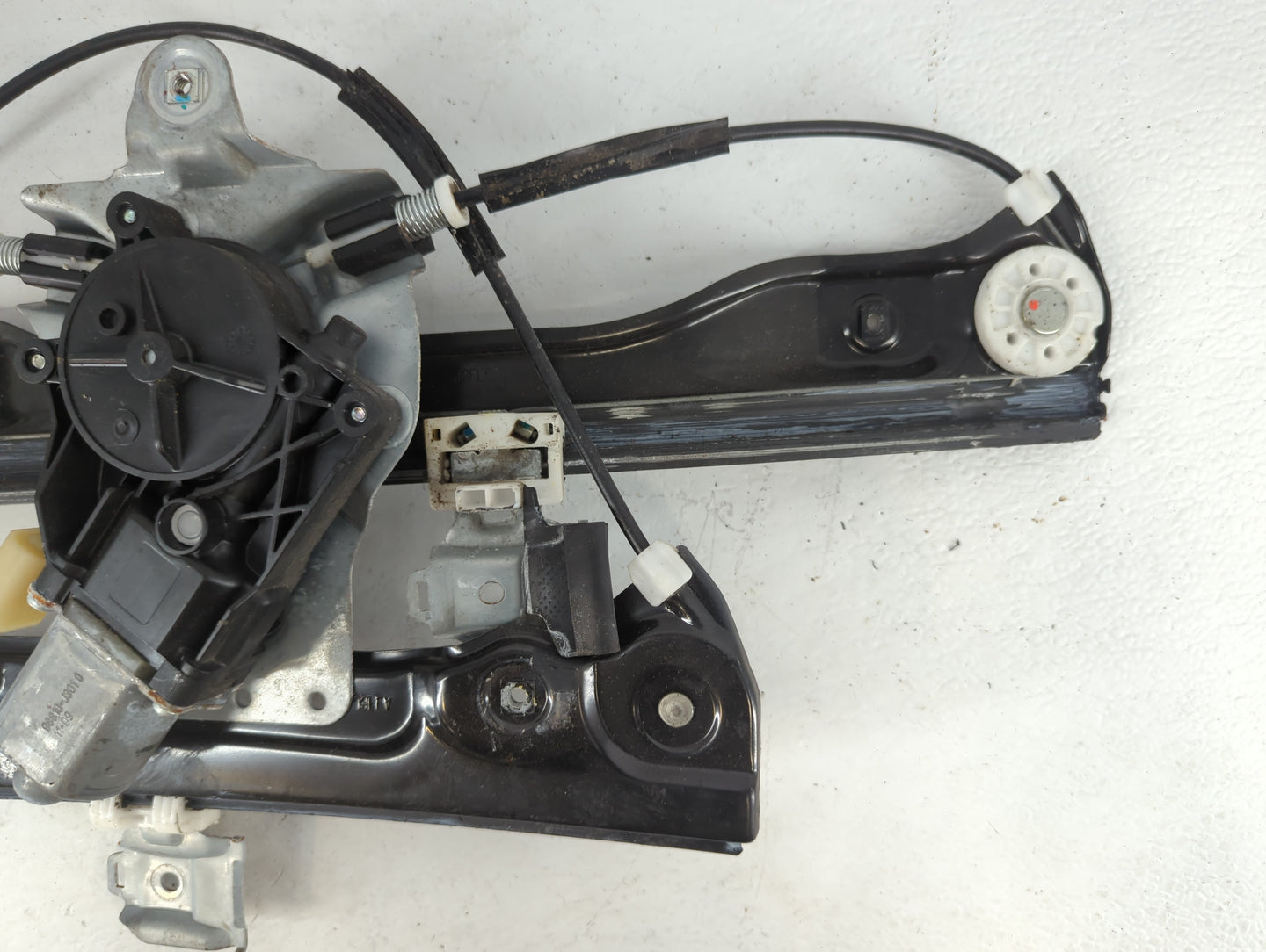 2011-2012 Chevrolet Cruze Driver Left Front Window Regulator 702250 - Oemusedautoparts1.com