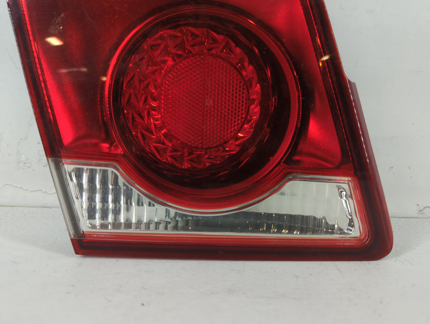 2011-2016 Chevrolet Cruze Tail Light Assembly Driver Left OEM Fits Fits 2011 2012 2013 2014 2015 2016 OEM Used Auto Parts - 