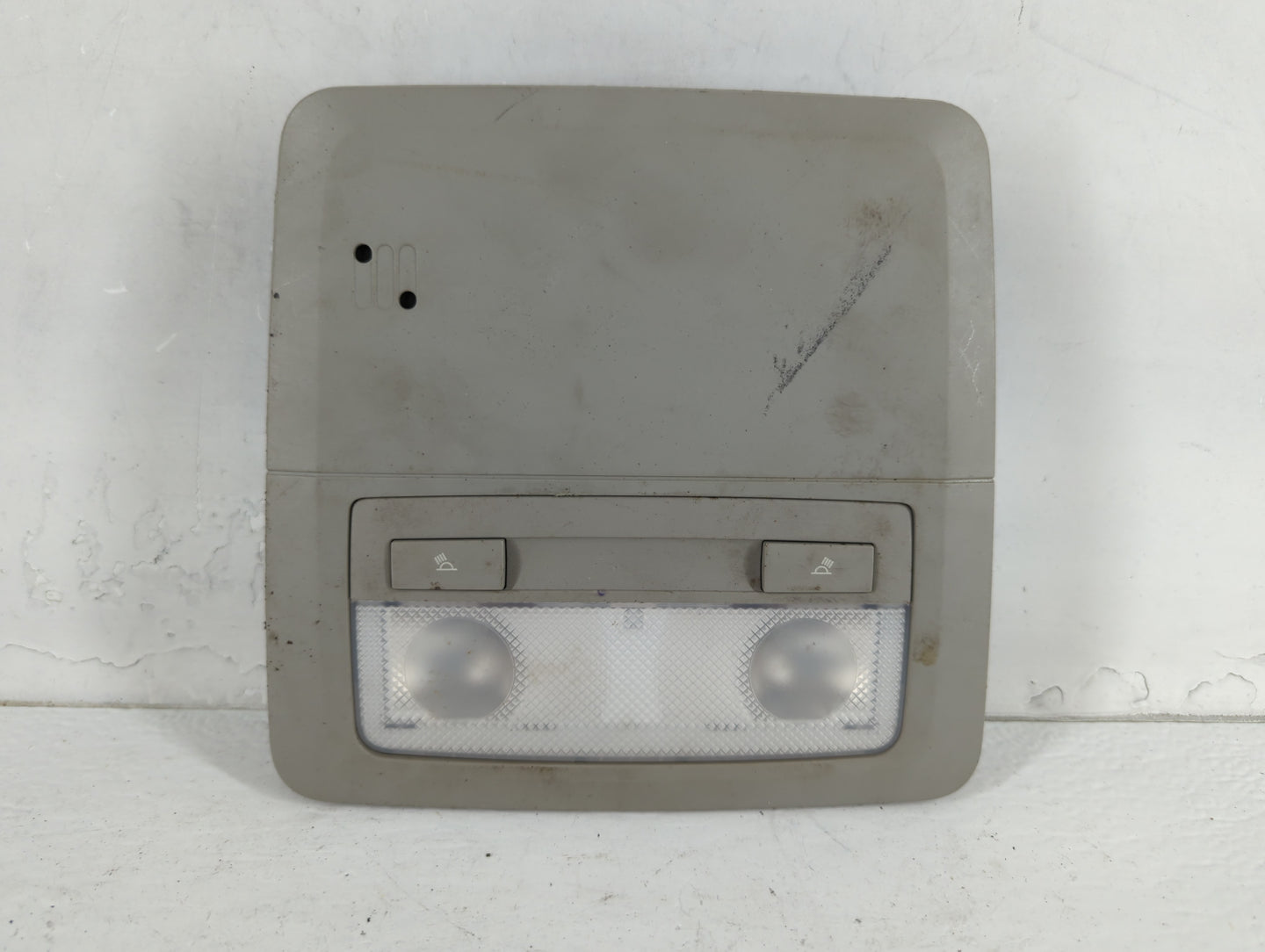 2012 Chevrolet Cruze Overhead Roof Console - Oemusedautoparts1.com