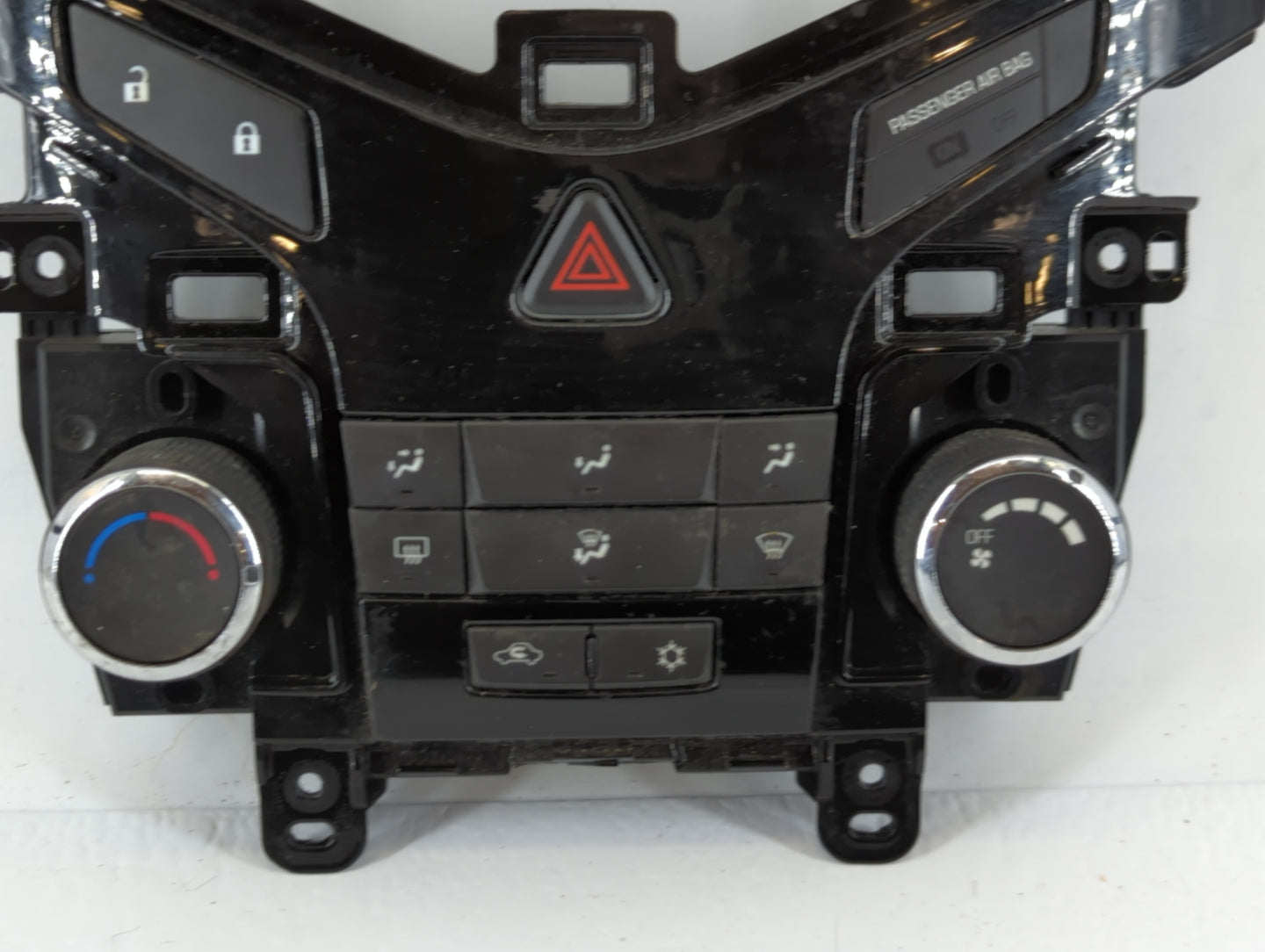 2011-2012 Chevrolet Cruze Climate Control Module Temperature AC/Heater Replacement P/N:95017054 Fits Fits 2011 2012 OEM Used