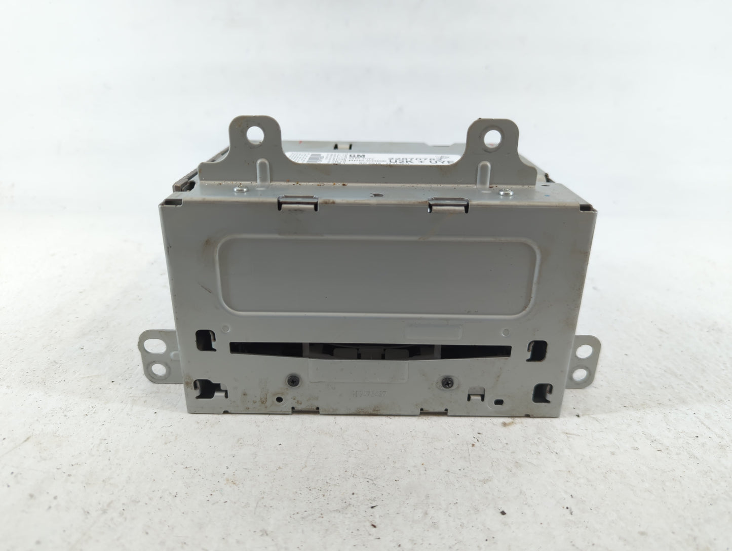 2011-2012 Chevrolet Cruze Am Fm Cd Player Radio Receiver - Oemusedautoparts1.com