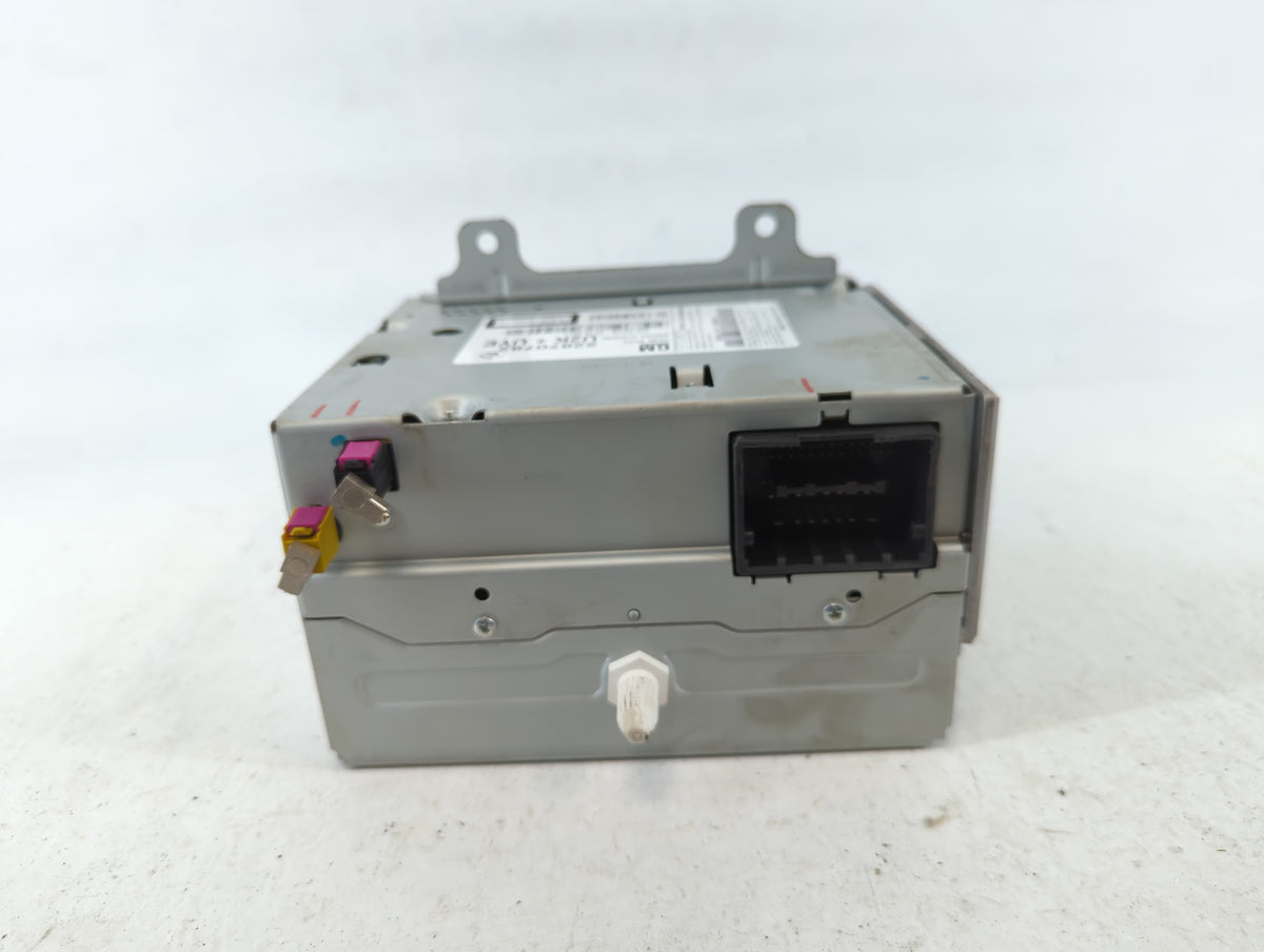 2011-2012 Chevrolet Cruze Am Fm Cd Player Radio Receiver 702450 - Oemusedautoparts1.com