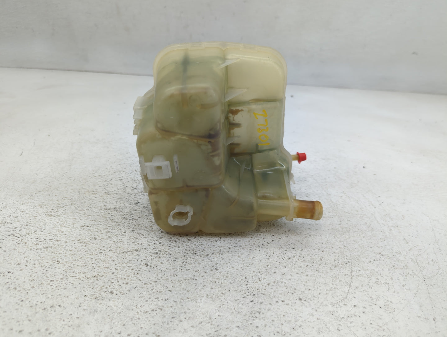 2011-2016 Chevrolet Cruze Radiator Coolant Overflow Expansion Tank Bottle 702780 - Oemusedautoparts1.com