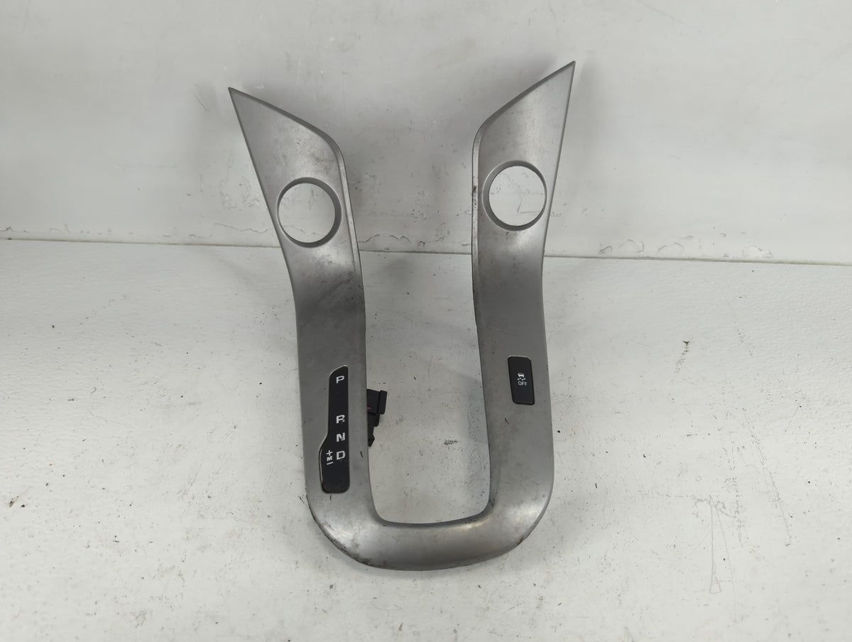 2012 Chevrolet Cruze Shifter Trim Bezel Polar Silver - Oemusedautoparts1.com