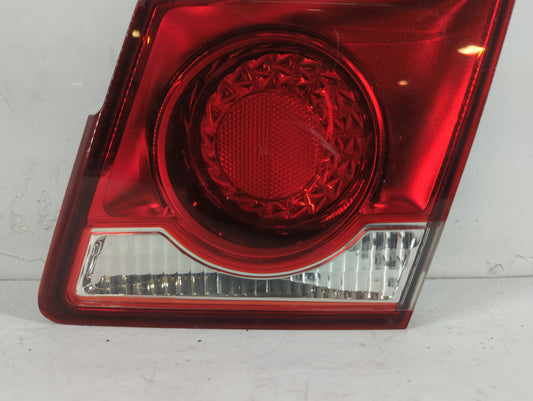 2011-2016 Chevrolet Cruze Tail Light Assembly Passenger Right OEM Fits Fits 2011 2012 2013 2014 2015 2016 OEM Used Auto Parts
