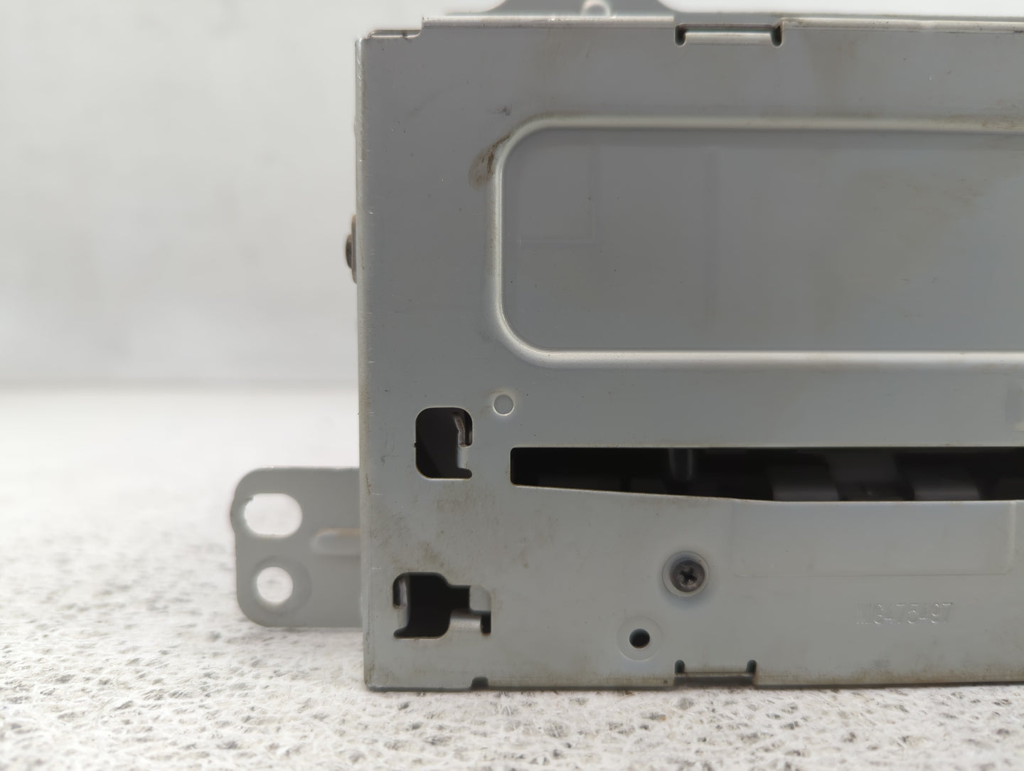 2011-2012 Chevrolet Cruze Radio AM FM Cd Player Receiver Replacement P/N:22870782 Fits Fits 2010 2011 2012 OEM Used Auto Par