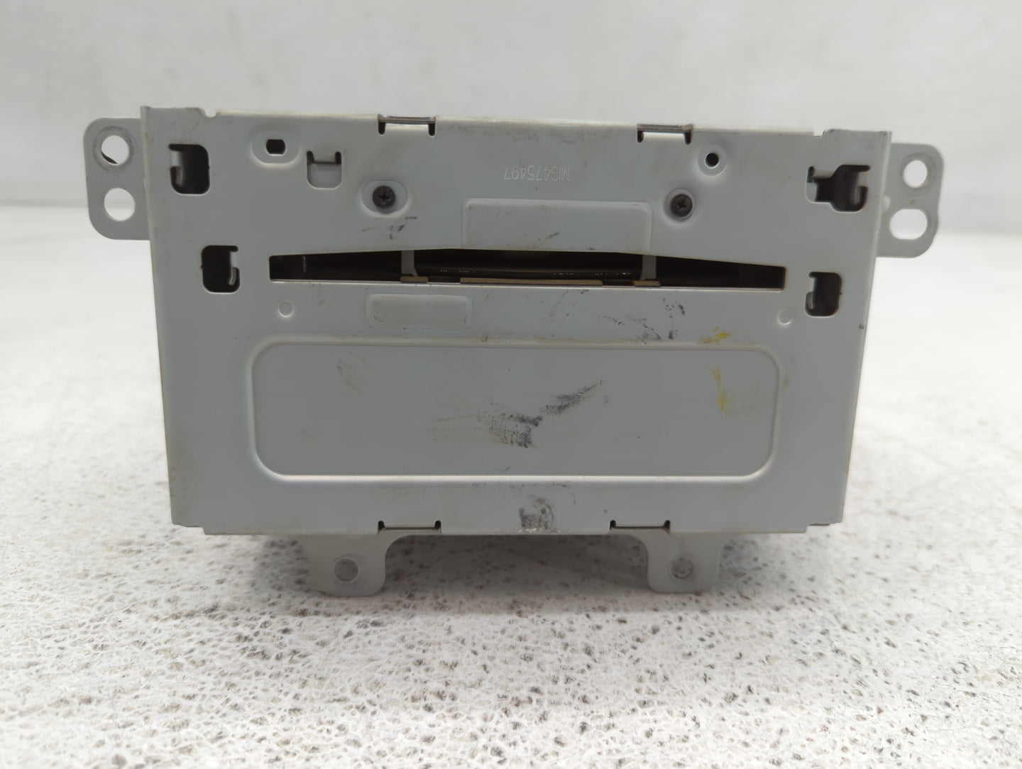 2011-2012 Chevrolet Cruze Radio AM FM Cd Player Receiver Replacement P/N:22870782 Fits Fits 2010 2011 2012 OEM Used Auto Par