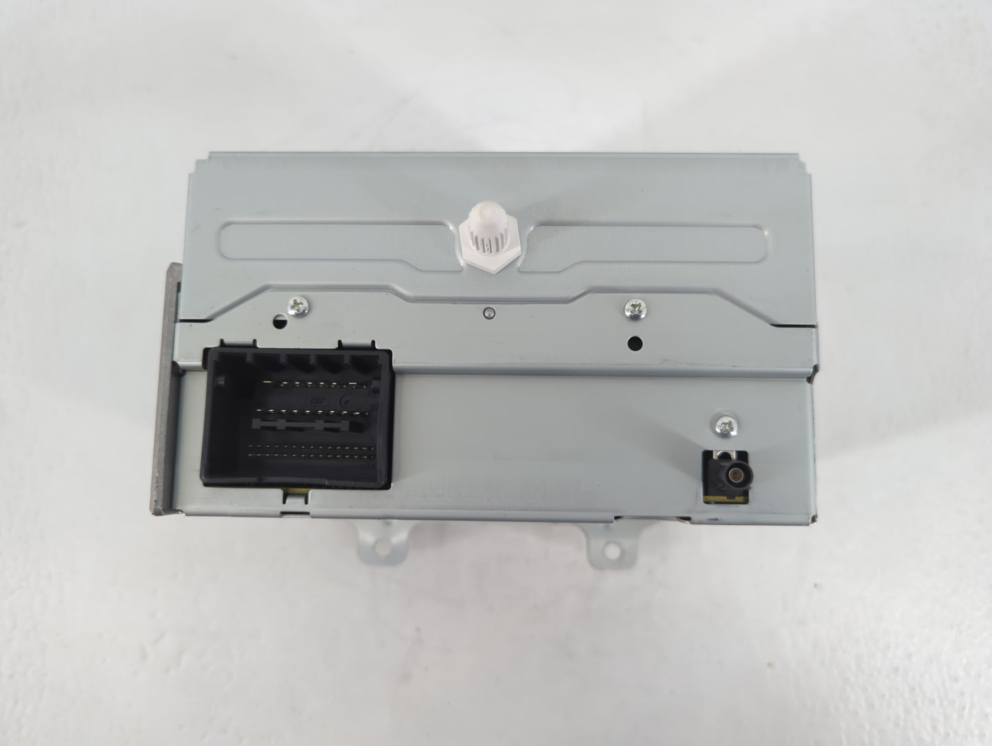 2012-2012 Chevrolet Cruze Am Fm Cd Player Radio Receiver - Oemusedautoparts1.com