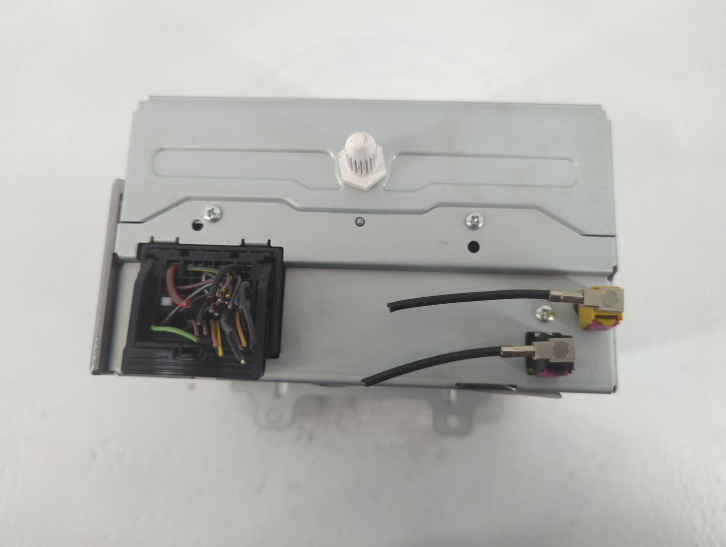 2012 Chevrolet Cruze Radio AM FM Cd Player Receiver Replacement P/N:22870782 Fits OEM Used Auto Parts - Oemusedautoparts1.co