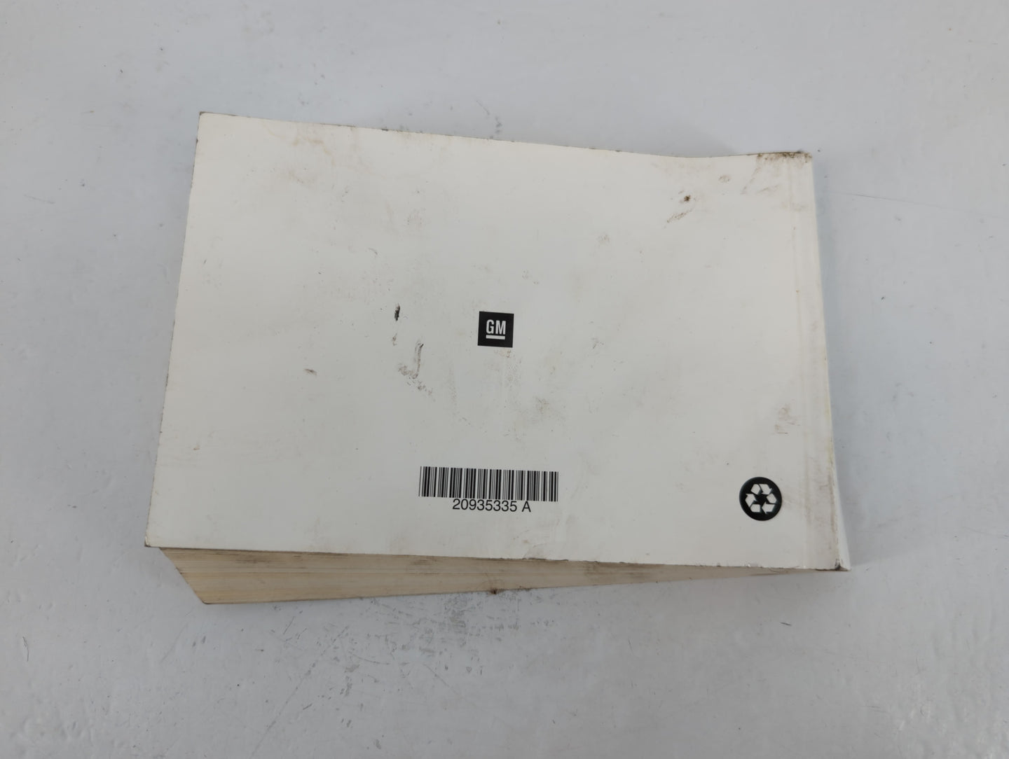 2012 Chevrolet Cruze Owners Manual Book Guide P/N:20935335 B OEM Used Auto Parts - Oemusedautoparts1.com