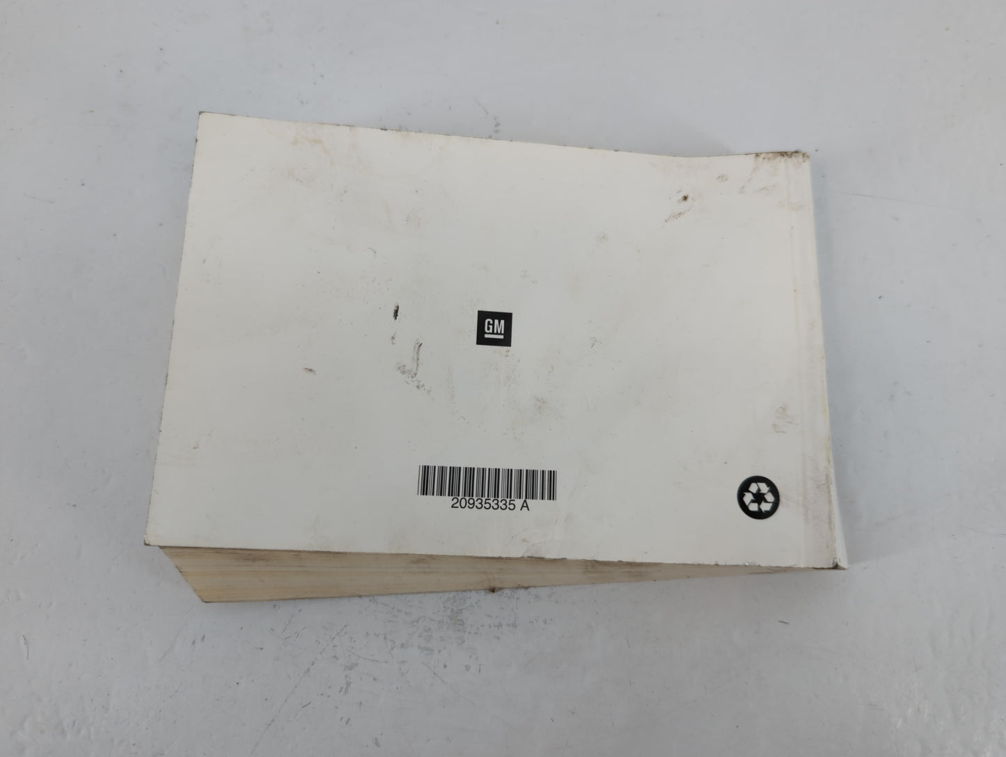 2012 Chevrolet Cruze Owners Manual Book Guide P/N:20935335 B OEM Used Auto Parts - Oemusedautoparts1.com