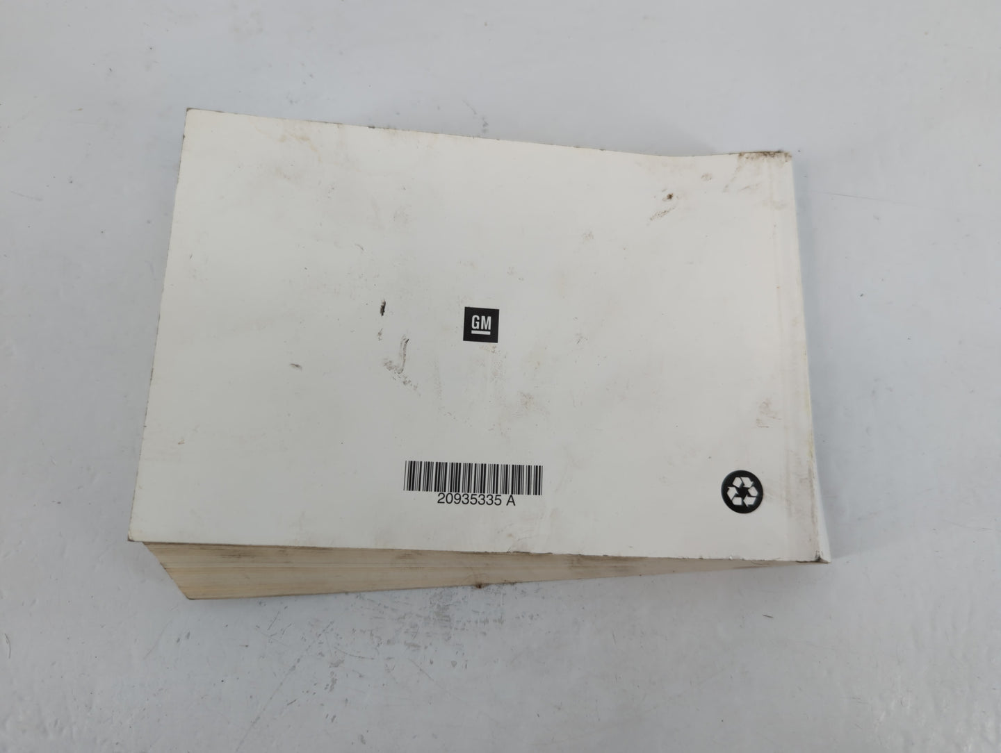 2012 Chevrolet Cruze Owners Manual Book Guide P/N:20935335 B OEM Used Auto Parts - Oemusedautoparts1.com