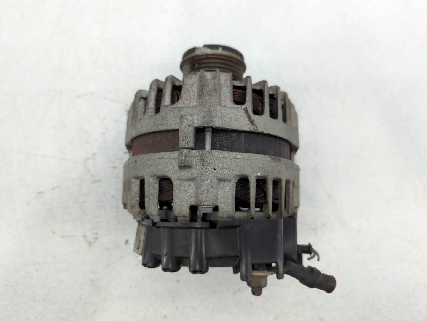 2011-2016 Chevrolet Cruze Alternator Replacement Generator Charging Assembly Engine OEM P/N:9593994 Fits OEM Used Auto Parts