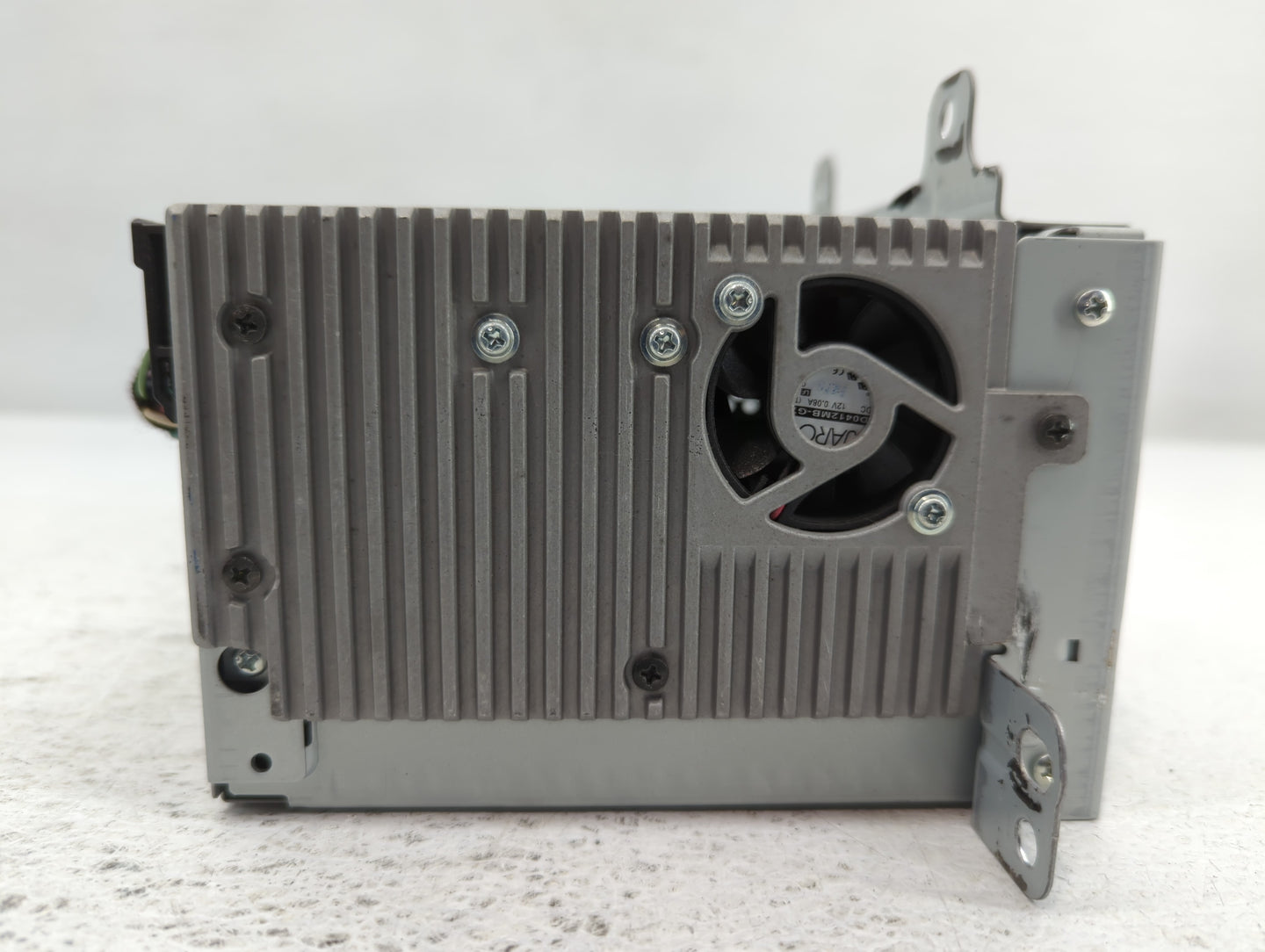 2011-2012 Chevrolet Cruze Radio AM FM Cd Player Receiver Replacement P/N:22870782 Fits Fits 2010 2011 2012 OEM Used Auto Par