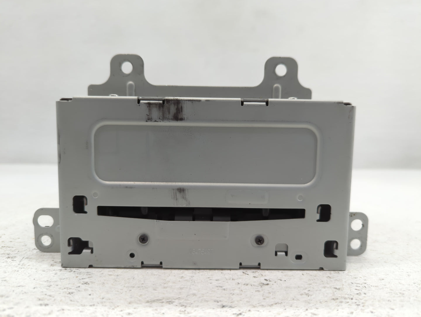 2012 Chevrolet Cruze Radio AM FM Cd Player Receiver Replacement P/N:22815634 Fits OEM Used Auto Parts - Oemusedautoparts1.co