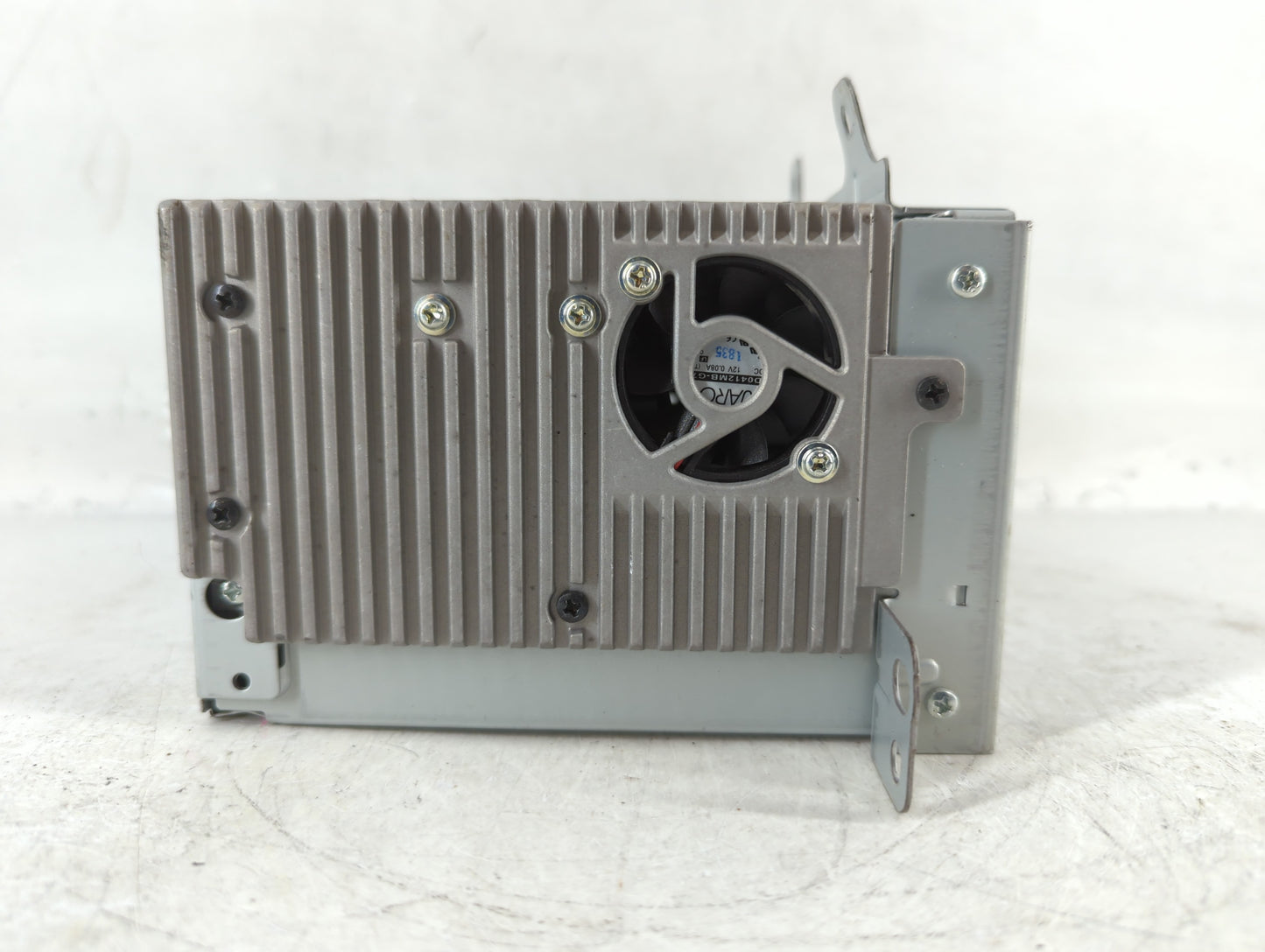 2011-2012 Chevrolet Cruze Radio AM FM Cd Player Receiver Replacement P/N:22870782 Fits Fits 2010 2011 2012 OEM Used Auto Par