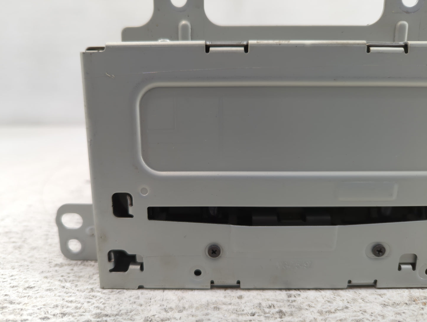 2011-2012 Chevrolet Cruze Am Fm Cd Player Radio Receiver - Oemusedautoparts1.com