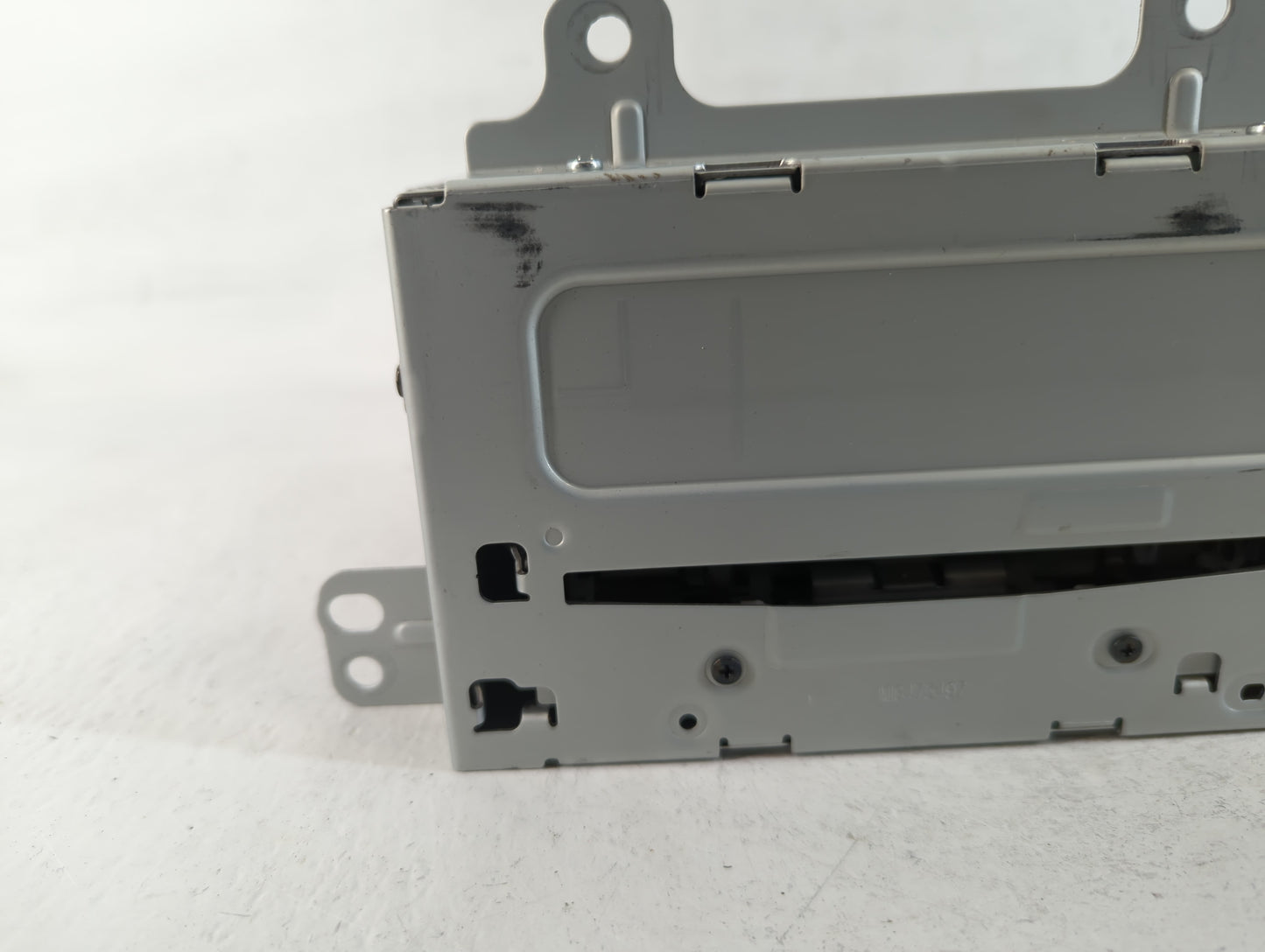 2012-2012 Chevrolet Cruze Am Fm Cd Player Radio Receiver - Oemusedautoparts1.com