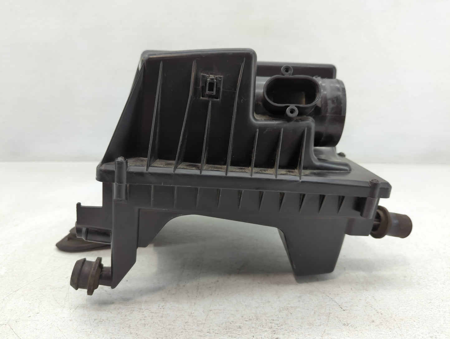 2011-2012 Chevrolet Cruze Air Cleaner Intake-duct Hose Tube - Oemusedautoparts1.com