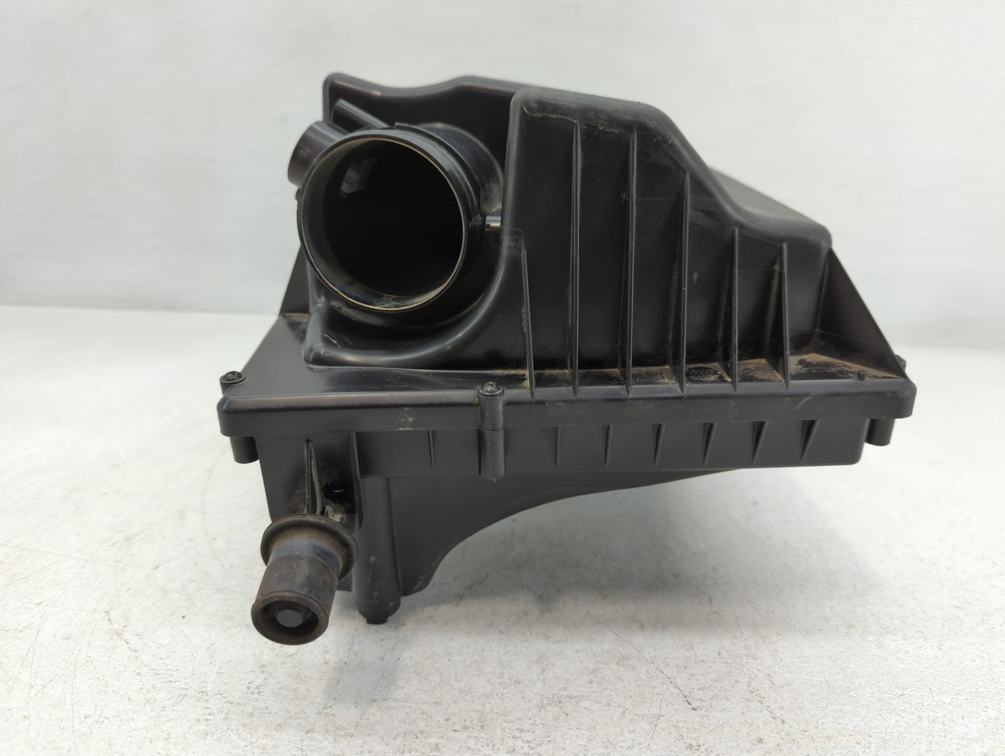 2011-2012 Chevrolet Cruze Air Cleaner Intake-duct Hose Tube - Oemusedautoparts1.com