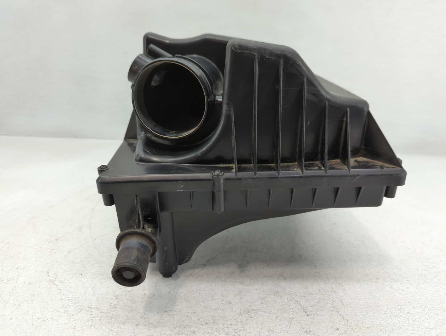 2011-2012 Chevrolet Cruze Air Cleaner Intake-duct Hose Tube - Oemusedautoparts1.com