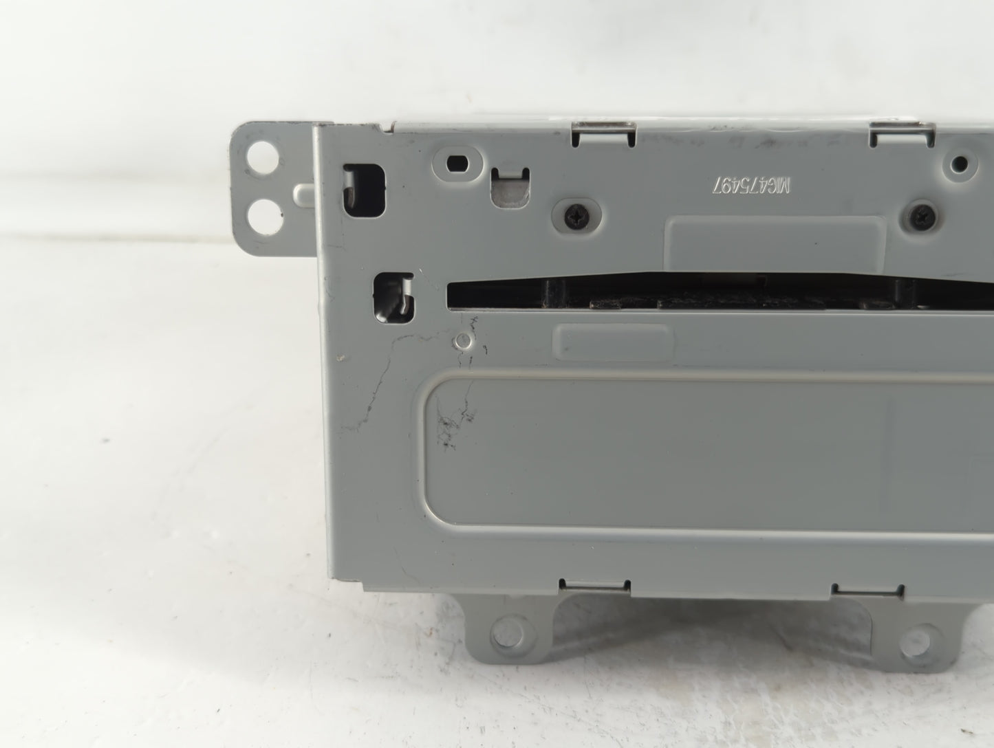 2011-2012 Chevrolet Cruze Am Fm Cd Player Radio Receiver - Oemusedautoparts1.com