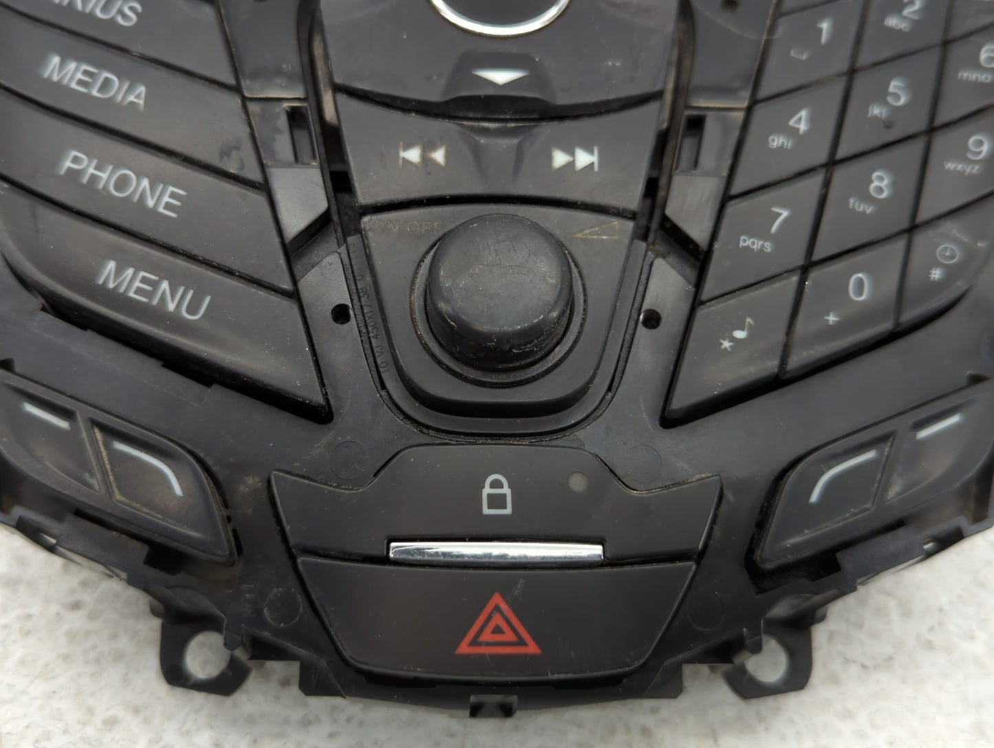 2011-2016 Chevrolet Cruze Am Fm Cd Player Radio Receiver - Oemusedautoparts1.com