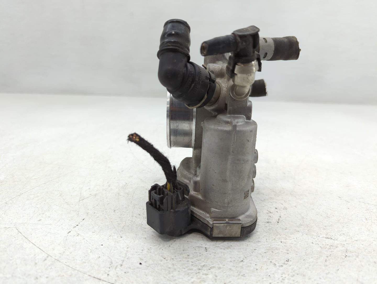 2011-2016 Chevrolet Cruze Throttle Body P/N:0 280 750 562 55 577 375 Fits Fits 2009 2010 2011 2012 2013 2014 2015 2016 2017 
