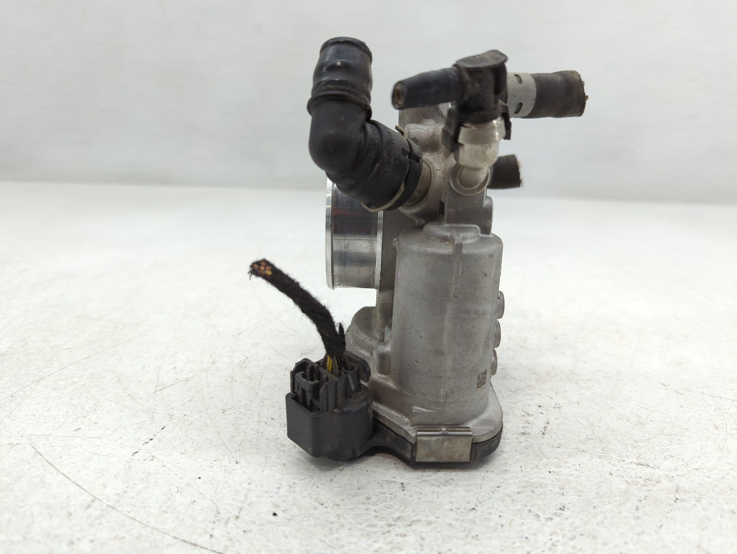 2011-2016 Chevrolet Cruze Throttle Body P/N:0 280 750 562 55 577 375 Fits Fits 2009 2010 2011 2012 2013 2014 2015 2016 2017 