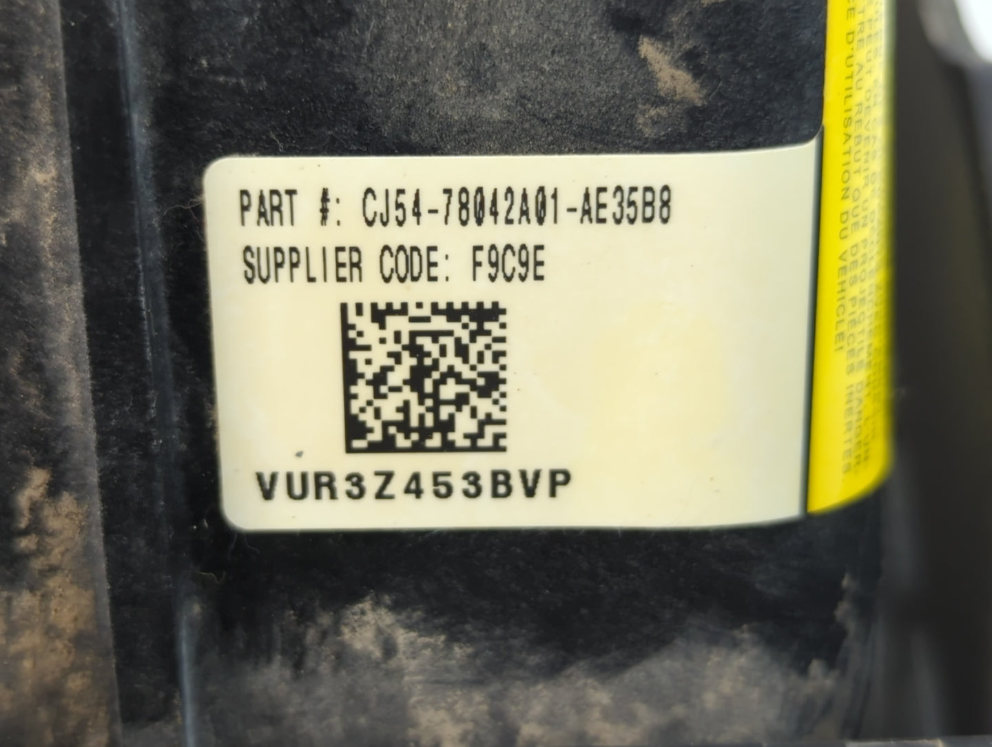 2011-2012 Chevrolet Cruze Air Bag Driver Left Knee OEM P/N:CJ54-78042A01-AE35B8 Fits Fits 2011 2012 OEM Used Auto Parts - Oe
