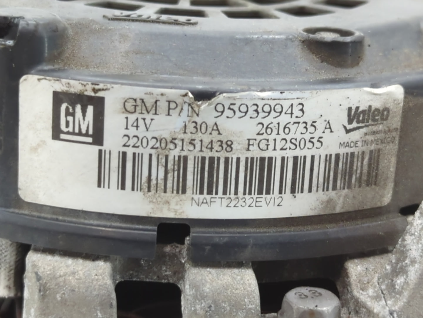 2011-2016 Chevrolet Cruze Alternator Replacement Generator Charging Assembly Engine OEM P/N:2616735A 95939943 Fits OEM Used 