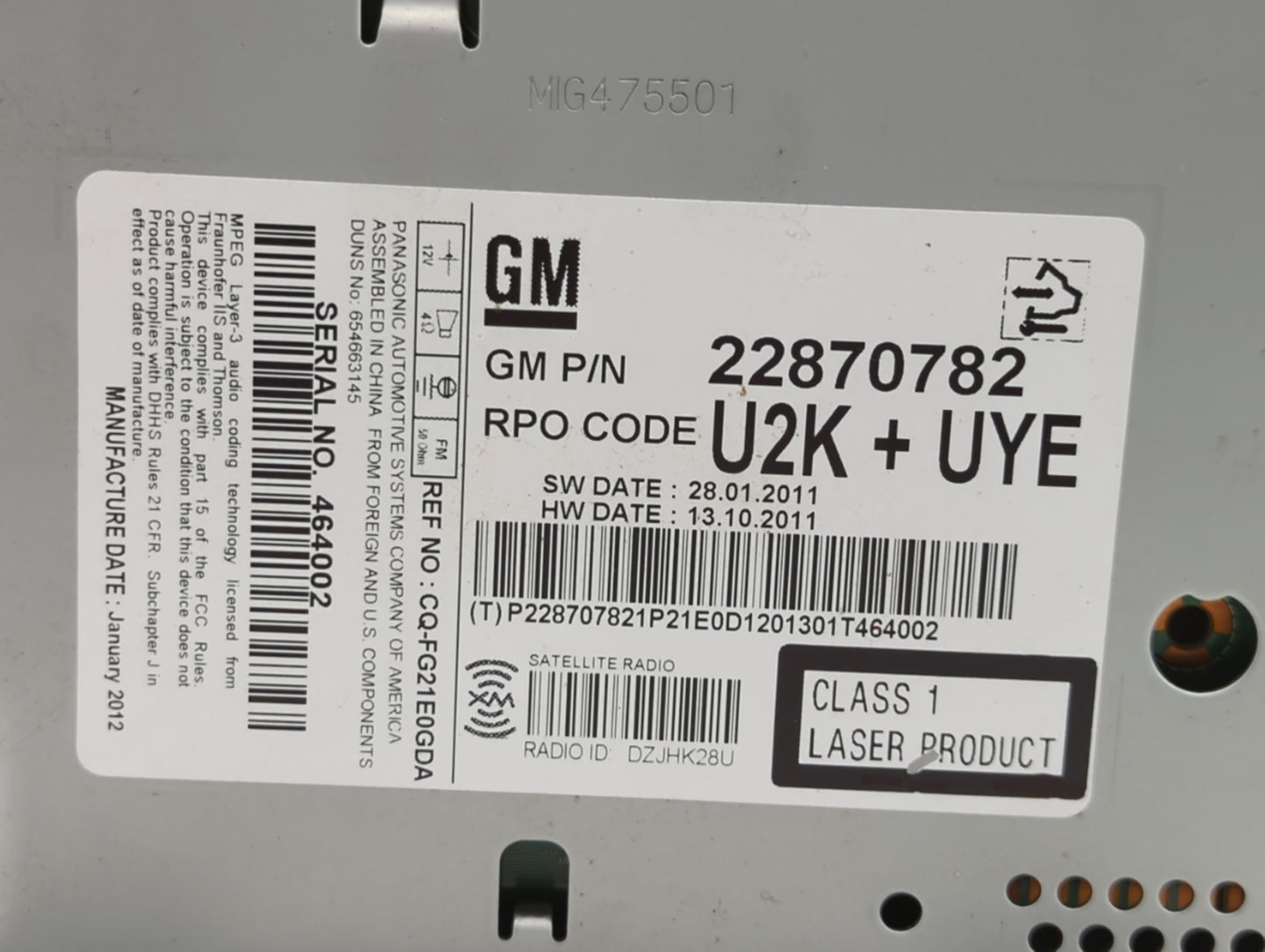 2011-2012 Chevrolet Cruze Radio AM FM Cd Player Receiver Replacement P/N:22870782 Fits Fits 2010 2011 2012 OEM Used Auto Par