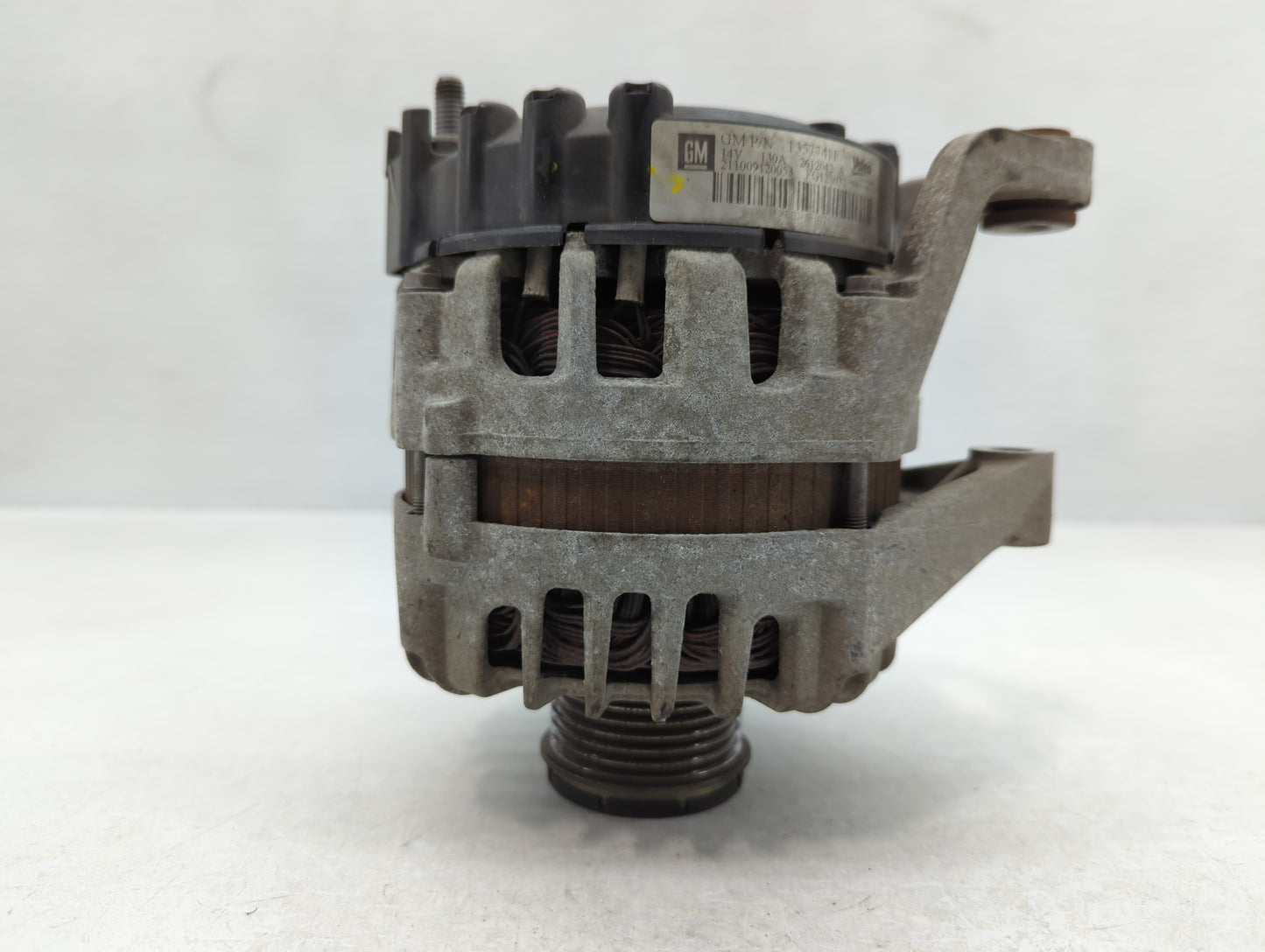2011-2016 Chevrolet Cruze Alternator Replacement Generator Charging Assembly Engine OEM P/N:13577411 Fits OEM Used Auto Part