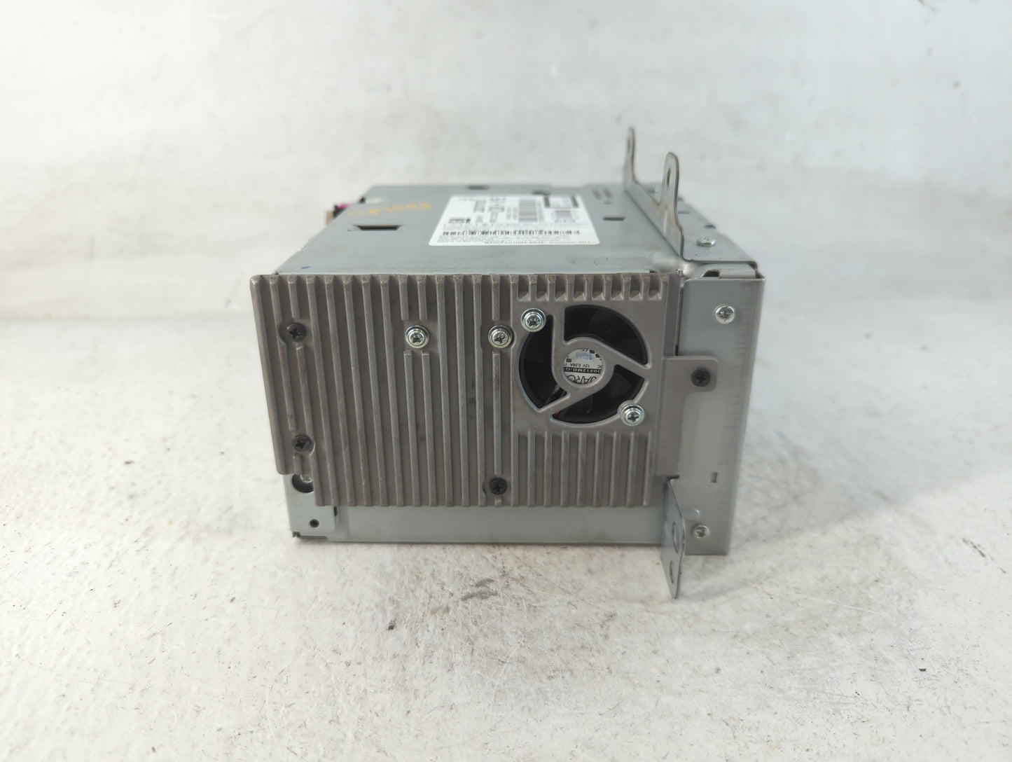 2011-2012 Chevrolet Cruze Radio AM FM Cd Player Receiver Replacement P/N:22870782 Fits Fits 2010 2011 2012 OEM Used Auto Par