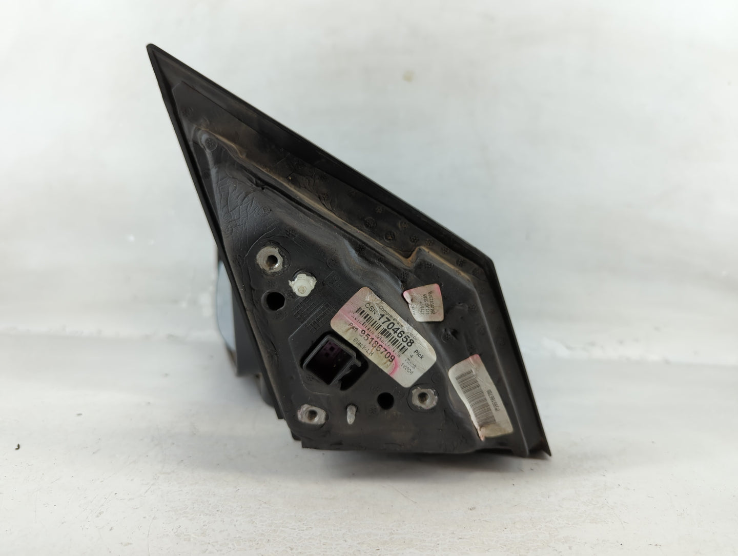 2011-2016 Chevrolet Cruze Driver Side View Mirror - Left Door Mirror OEM Used - Oemusedautoparts1.com