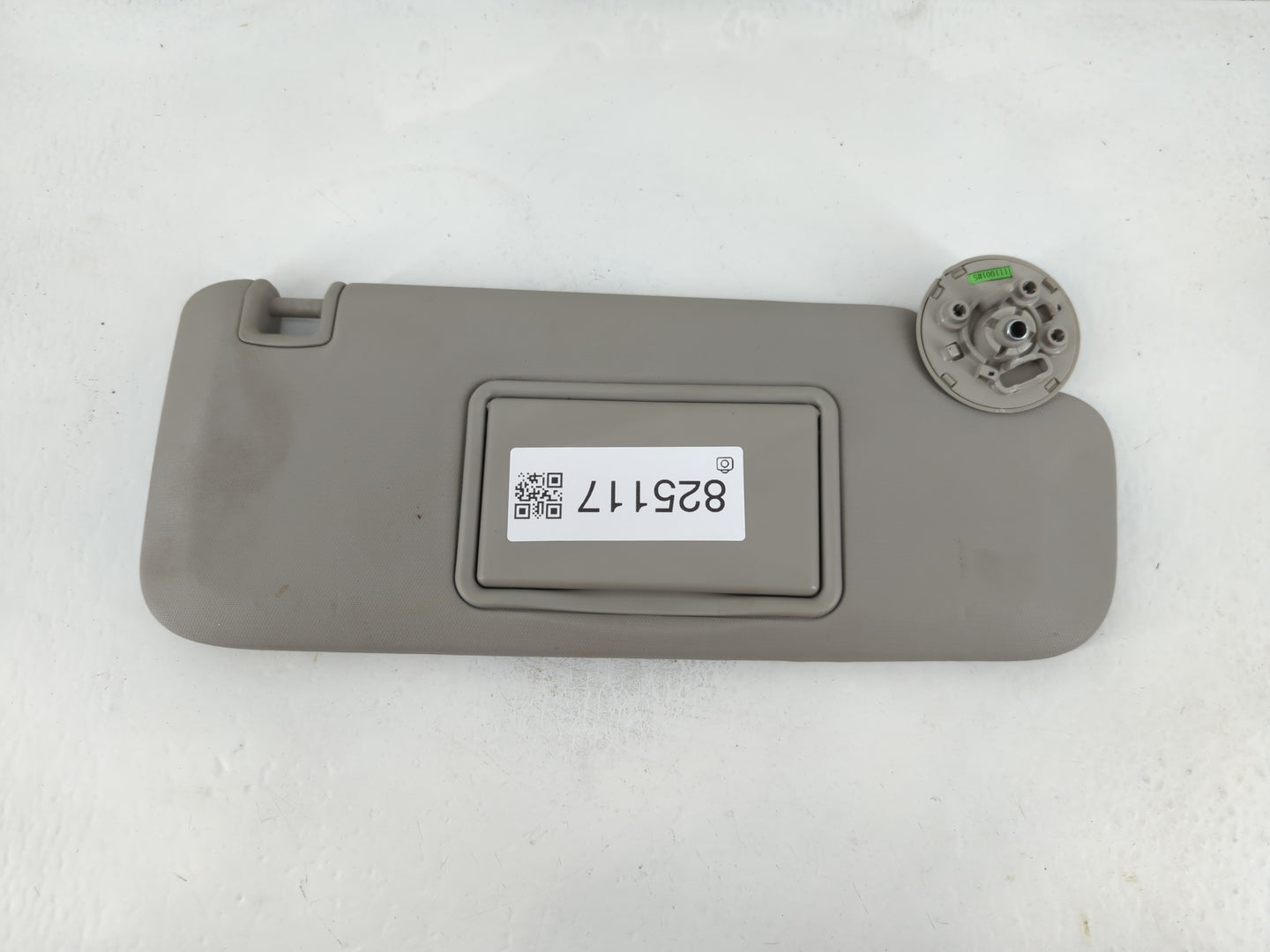 2011-2016 Chevrolet Cruze Sun Visor Shade Replacement Passenger Right Mirror Fits Fits 2011 2012 2013 2014 2015 2016 OEM Use