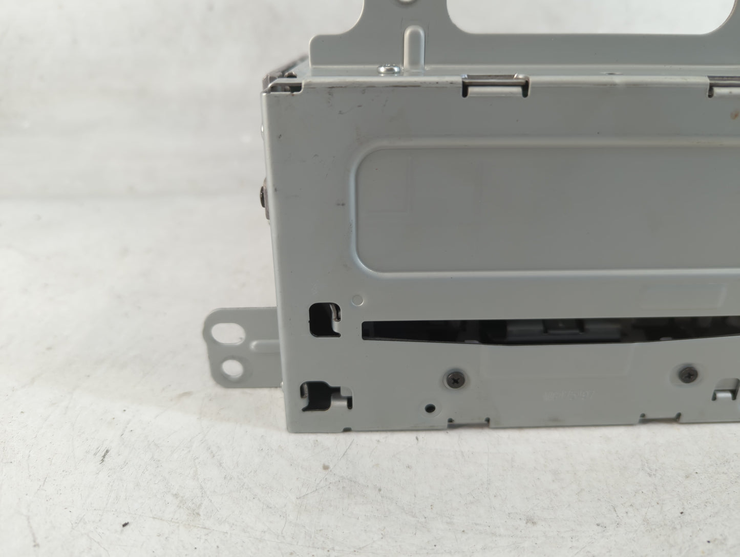 2012 Chevrolet Cruze Radio AM FM Cd Player Receiver Replacement P/N:22870782 Fits OEM Used Auto Parts - Oemusedautoparts1.co