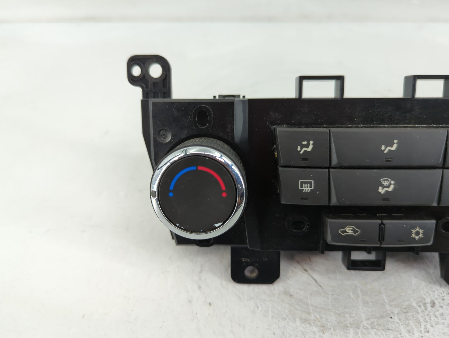 2011-2012 Chevrolet Cruze Climate Control Module Temperature AC/Heater Replacement P/N:95017054 Fits Fits 2011 2012 OEM Used