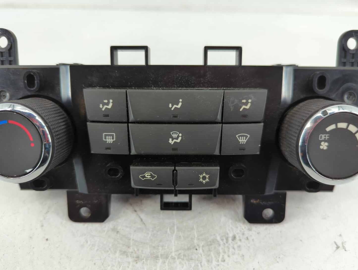2011-2012 Chevrolet Cruze Climate Control Module Temperature AC/Heater Replacement P/N:95017054 Fits Fits 2011 2012 OEM Used