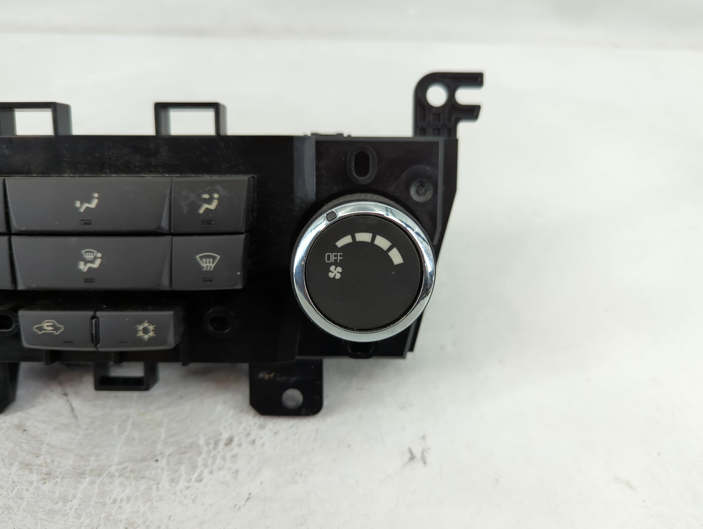 2011-2012 Chevrolet Cruze Climate Control Module Temperature AC/Heater Replacement P/N:95017054 Fits Fits 2011 2012 OEM Used